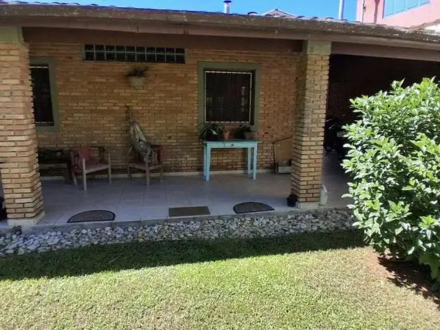 Casa venda em Ubatuba, Região Geográfica Intermediária de São José dos Campos