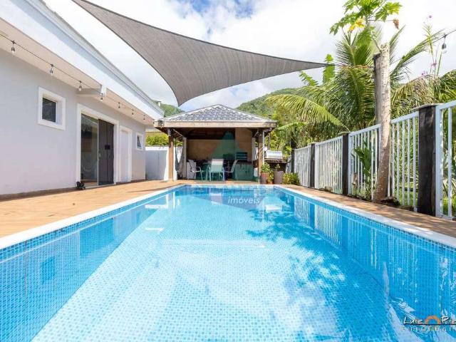 Casa venda em Ubatuba