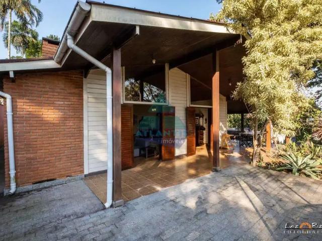 Casa venda em Região Imediata de Caraguatatuba-Ubatuba-São Sebastião, Região Metropolitana do Vale do Paraíba e Litoral Norte