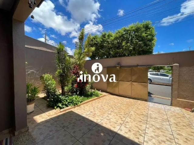 Casa venda em Uberaba, Região Geográfica Intermediária de Uberaba