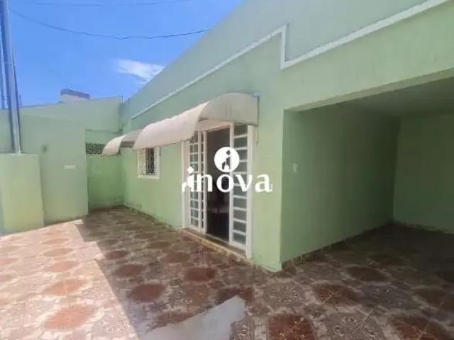 Casa venda em Uberaba, Região Geográfica Intermediária de Uberaba