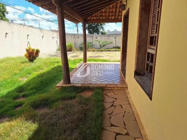Casa venda em Uberaba, Região Geográfica Intermediária de Uberaba