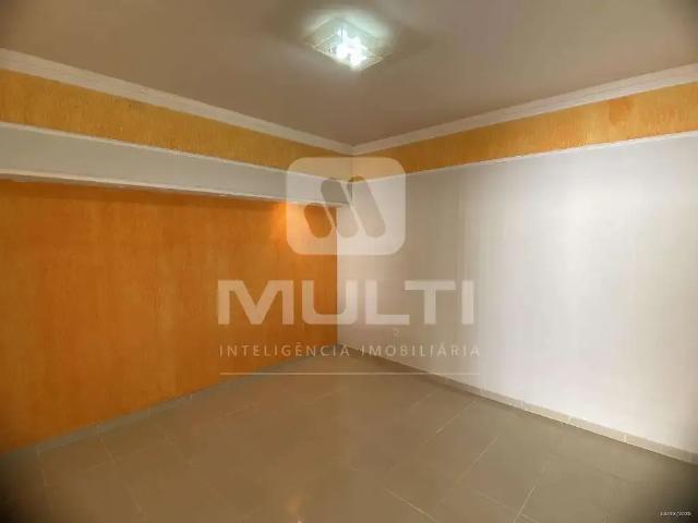 Casa venda em Setor Central, Uberlândia
