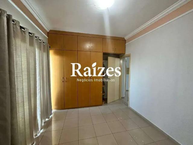Casa venda em Setor Central, Uberlândia