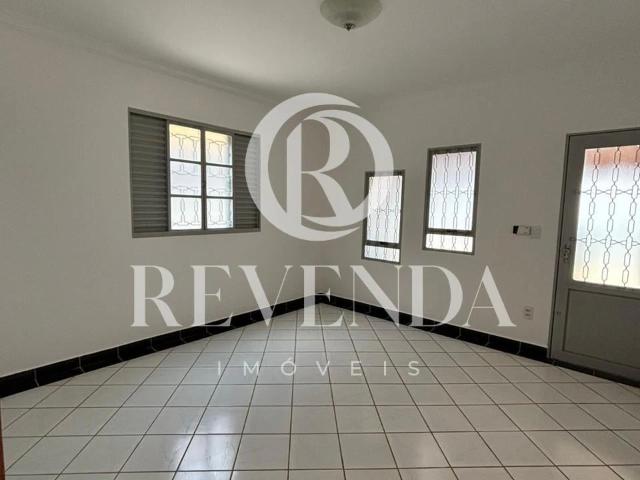 Casa venda em Uberlândia, Região Geográfica Intermediária de Uberlândia