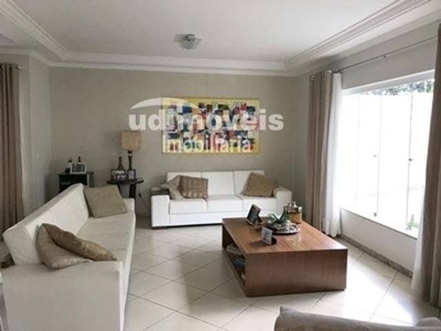 Casa venda em Região Geográfica Imediata de Uberlândia, Oliveira Fortes