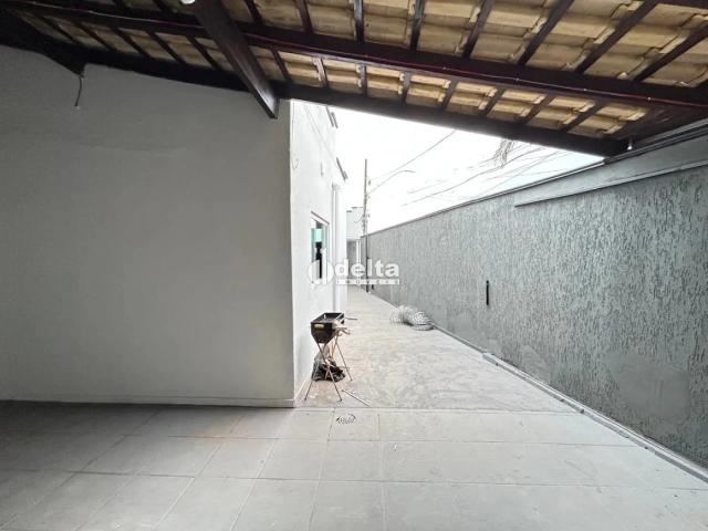 Casa venda em Uberlândia, Região Geográfica Intermediária de Uberlândia