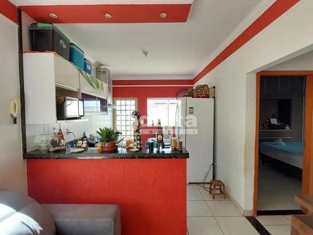 Casa venda em Jardim Holanda, Uberlândia