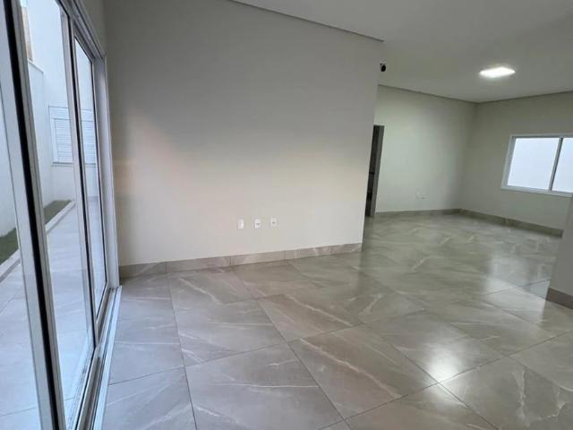 Casa venda em Uberlândia, Região Geográfica Intermediária de Uberlândia