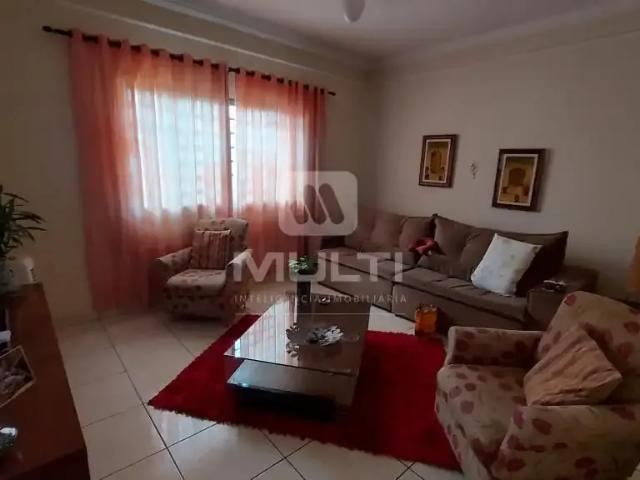 Casa venda em Região Geográfica Imediata de Uberlândia, Oliveira Fortes
