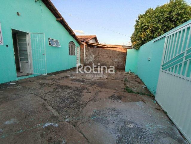 Casa venda em Luizote de Freitas, Uberlândia