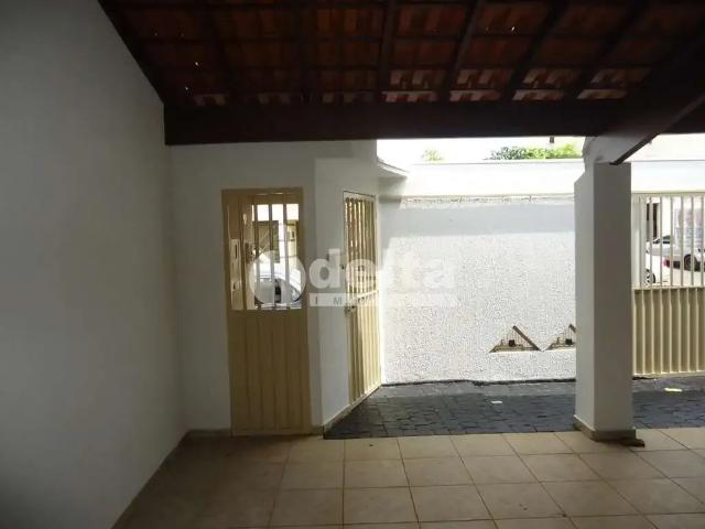 Casa venda em Região Geográfica Imediata de Uberlândia, Oliveira Fortes