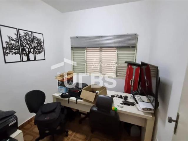 Casa venda em Setor Central, Uberlândia