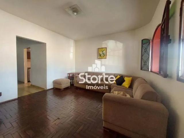 Casa venda em Setor Central, Uberlândia