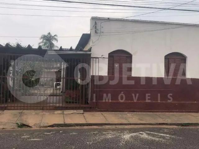 Casa venda em Setor Central, Uberlândia