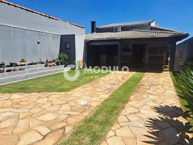 Casa venda em Região Geográfica Imediata de Uberlândia, Oliveira Fortes