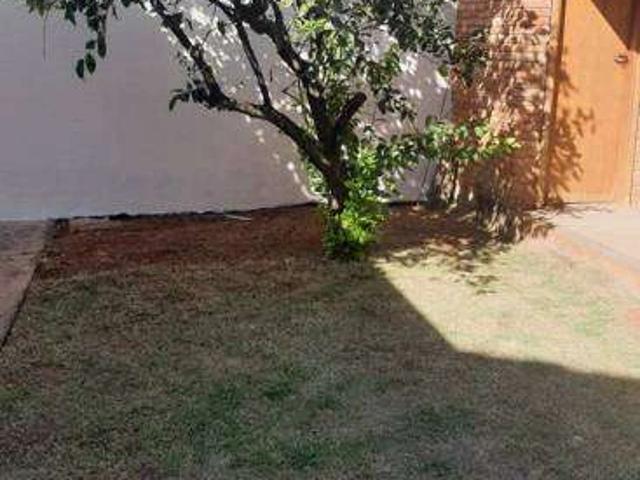 Casa venda em Condomínio Jardins Gênova, Uberlândia