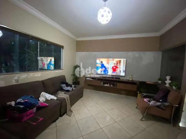 Casa venda em Região Geográfica Imediata de Uberlândia, Oliveira Fortes