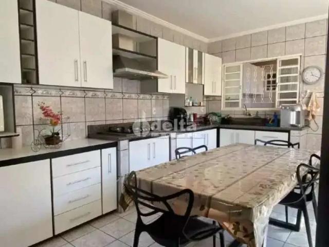 Casa venda em Planalto, Uberlândia
