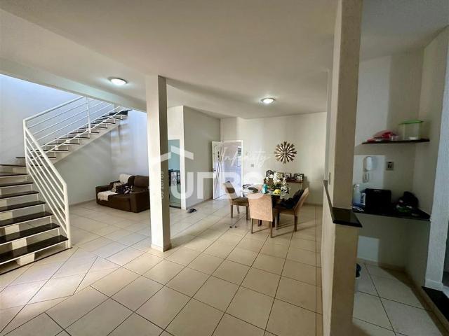 Casa venda em Setor Norte, Uberlândia