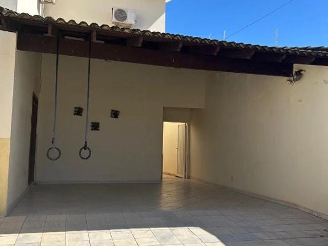 Casa venda em Uberlândia, Região Geográfica Intermediária de Uberlândia