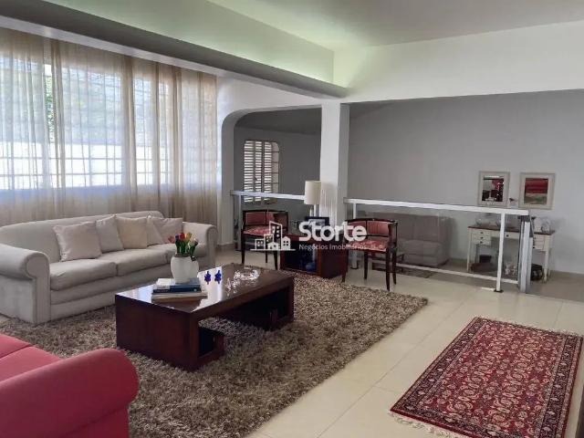 Casa venda em Setor Central, Uberlândia