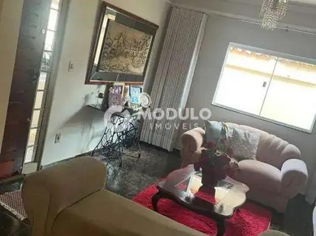 Casa venda em Região Geográfica Imediata de Uberlândia, Oliveira Fortes