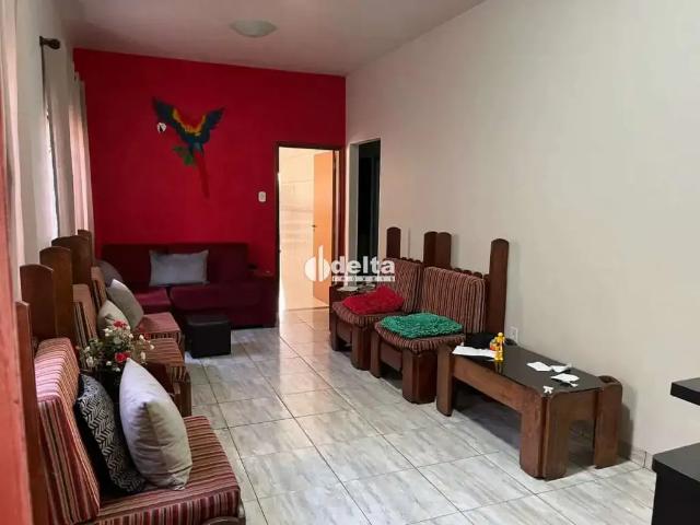 Casa venda em Uberlândia, Região Geográfica Intermediária de Uberlândia