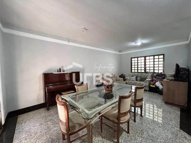 Casa venda em Setor Norte, Uberlândia
