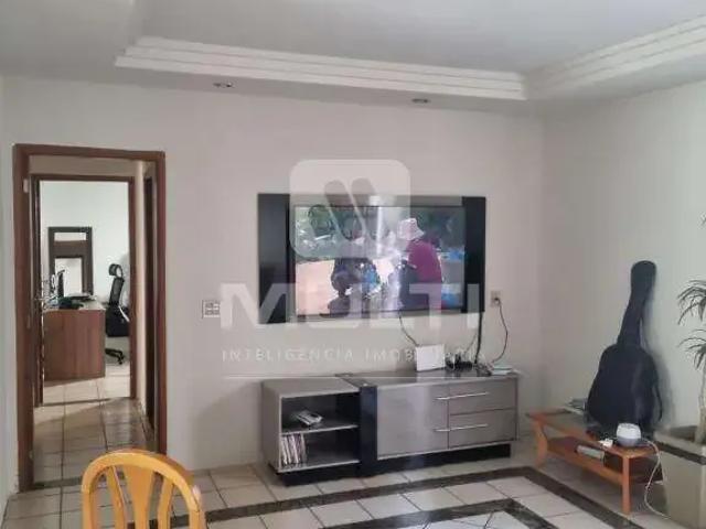 Casa venda em Setor Central, Uberlândia