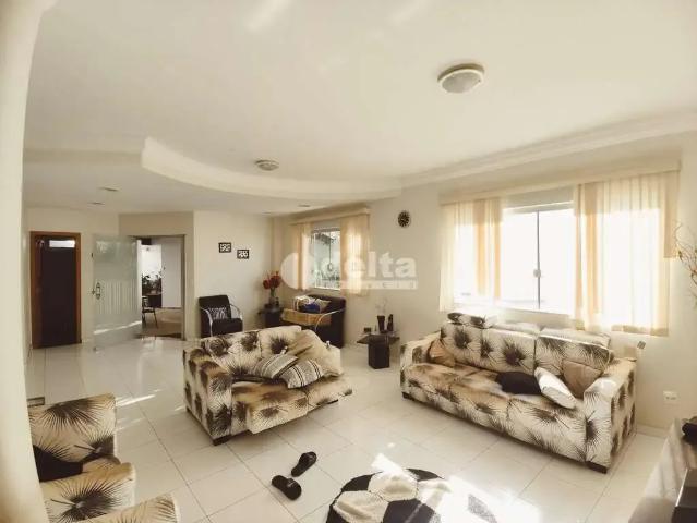 Casa venda em Região Geográfica Imediata de Uberlândia, Oliveira Fortes