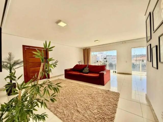 Casa venda em Região Geográfica Imediata de Belo Horizonte, Região Metropolitana de Belo Horizonte