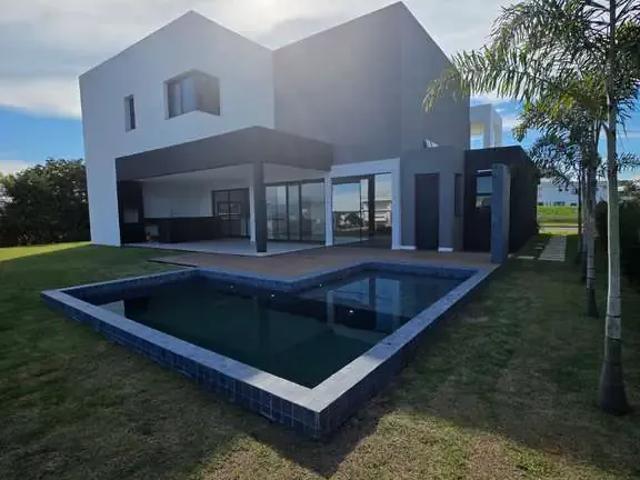 Casa venda em Região Geográfica Imediata de Vitória, Região Metropolitana da Grande Vitória