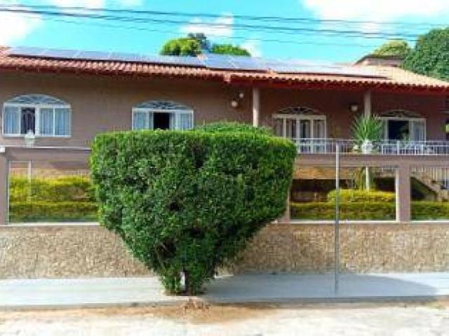 Casa venda em Volta Grande, Região Geográfica Intermediária de Juiz de Fora