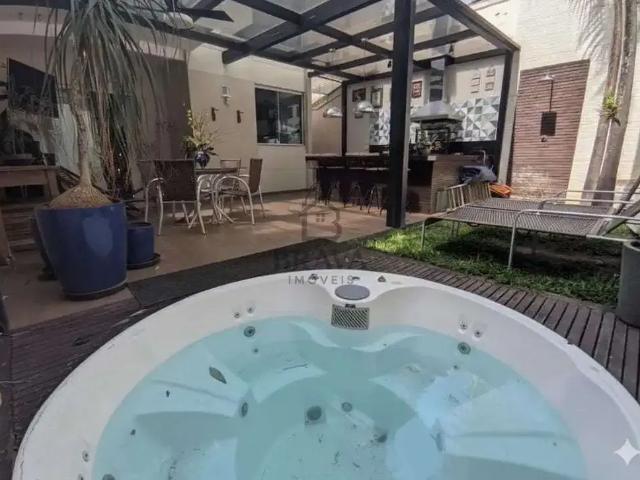 Casa venda em Região Geográfica Imediata de Volta Redonda-Barra Mansa, Volta Redonda