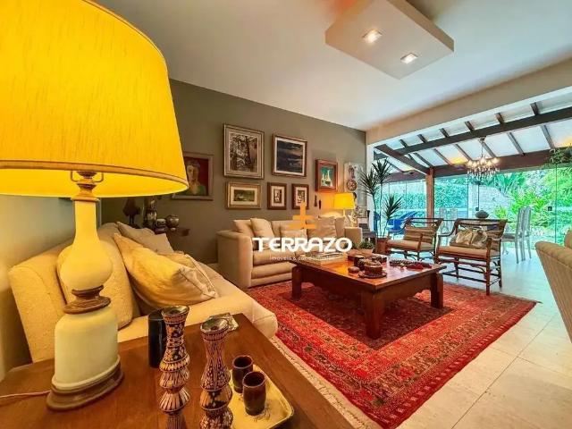 Casa venda em Região Geográfica Imediata de Volta Redonda-Barra Mansa, Volta Redonda