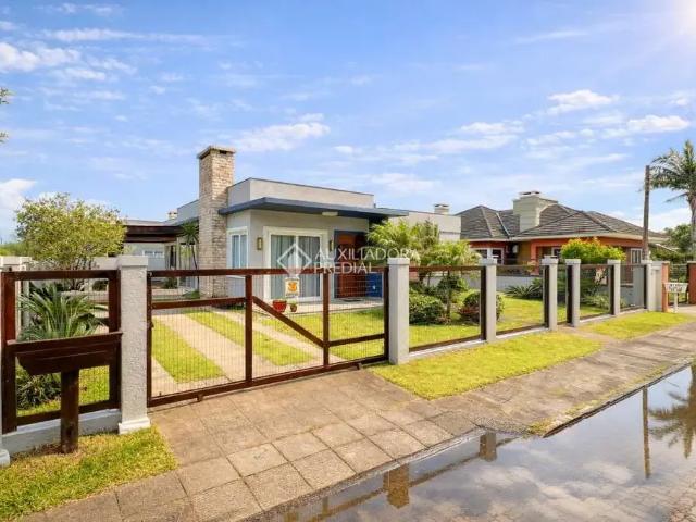 Casa venda em Região Geográfica Imediata de Tramandaí - Osório, Aglomeração Urbana do Litoral Norte