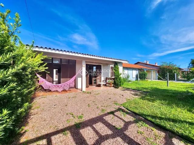 Casa venda em Região Geográfica Imediata de Tramandaí - Osório, Aglomeração Urbana do Litoral Norte