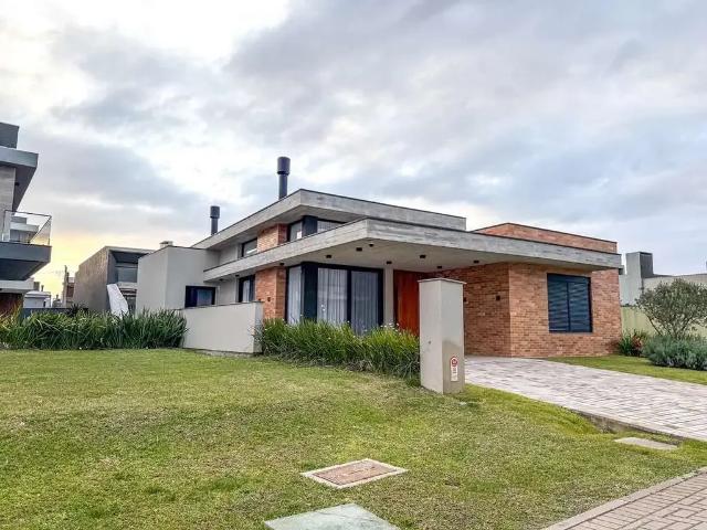Casa venda em Xangri-lá, Região Geográfica Intermediária de Porto Alegre