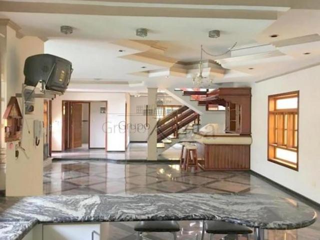 Casa venda em Região Imediata de São José dos Campos, Região Metropolitana do Vale do Paraíba e Litoral Norte
