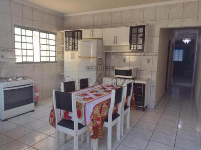 Casa venda em Região Imediata de São José dos Campos, Região Metropolitana do Vale do Paraíba e Litoral Norte