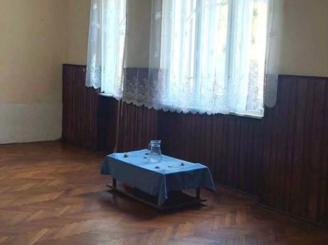 Casă vânzări