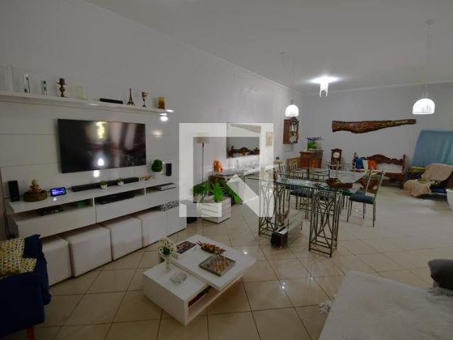 Casa aluguel em Região Imediata de Campinas, Região Metropolitana de Campinas