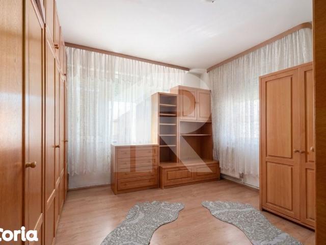 Casă vânzări
