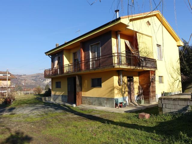Casa in vendita a Piemonte, Asti