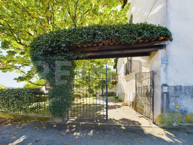 Immobilie kaufen in Novazzano, Tessin