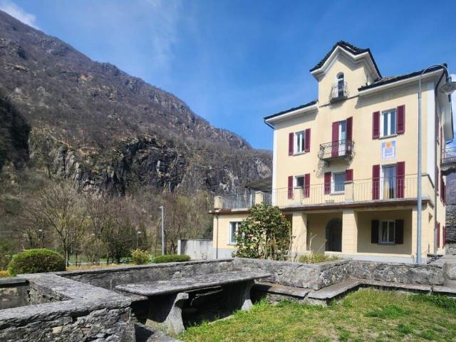 Mehrfamilienhaus kaufen in Avegno Gordevio, Tessin