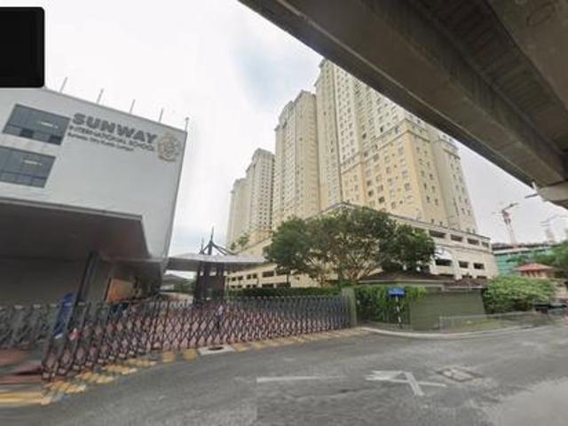 Serviced Residence for sale in Majlis Bandaraya Subang Jaya, Petaling
