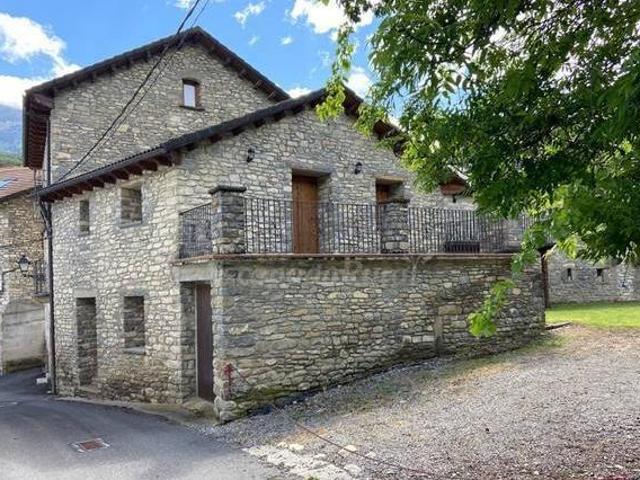 Casa en alquiler en Aínsa-sobrarbe, Aragón