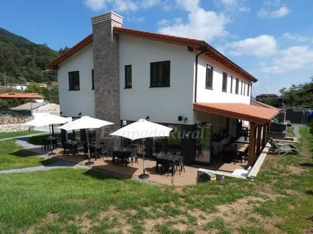 Casa en alquiler en Salas